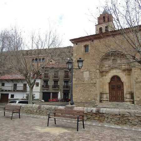 Hostal Paquita Allepuz Εξωτερικό φωτογραφία
