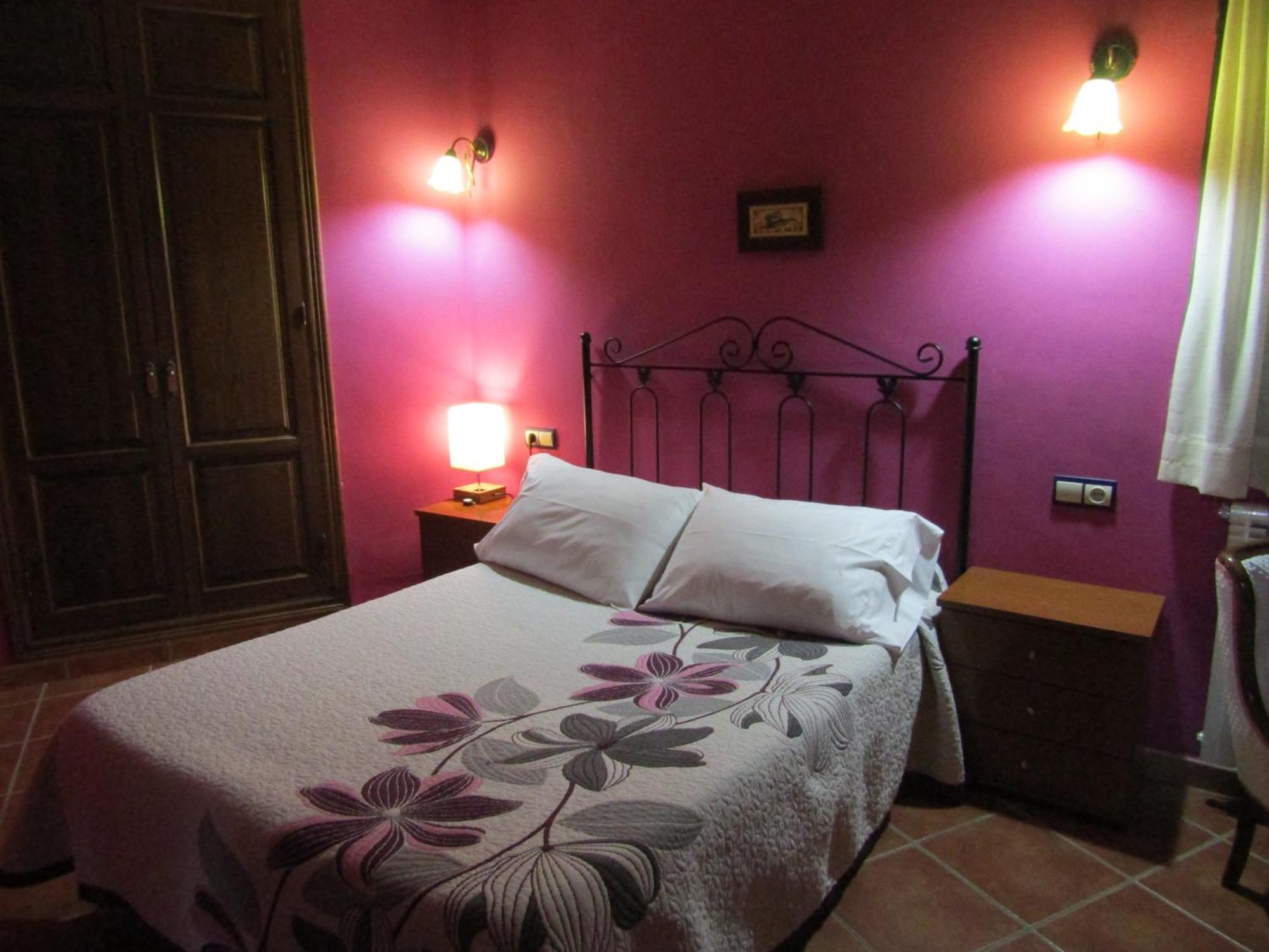 Hostal Paquita Allepuz Εξωτερικό φωτογραφία