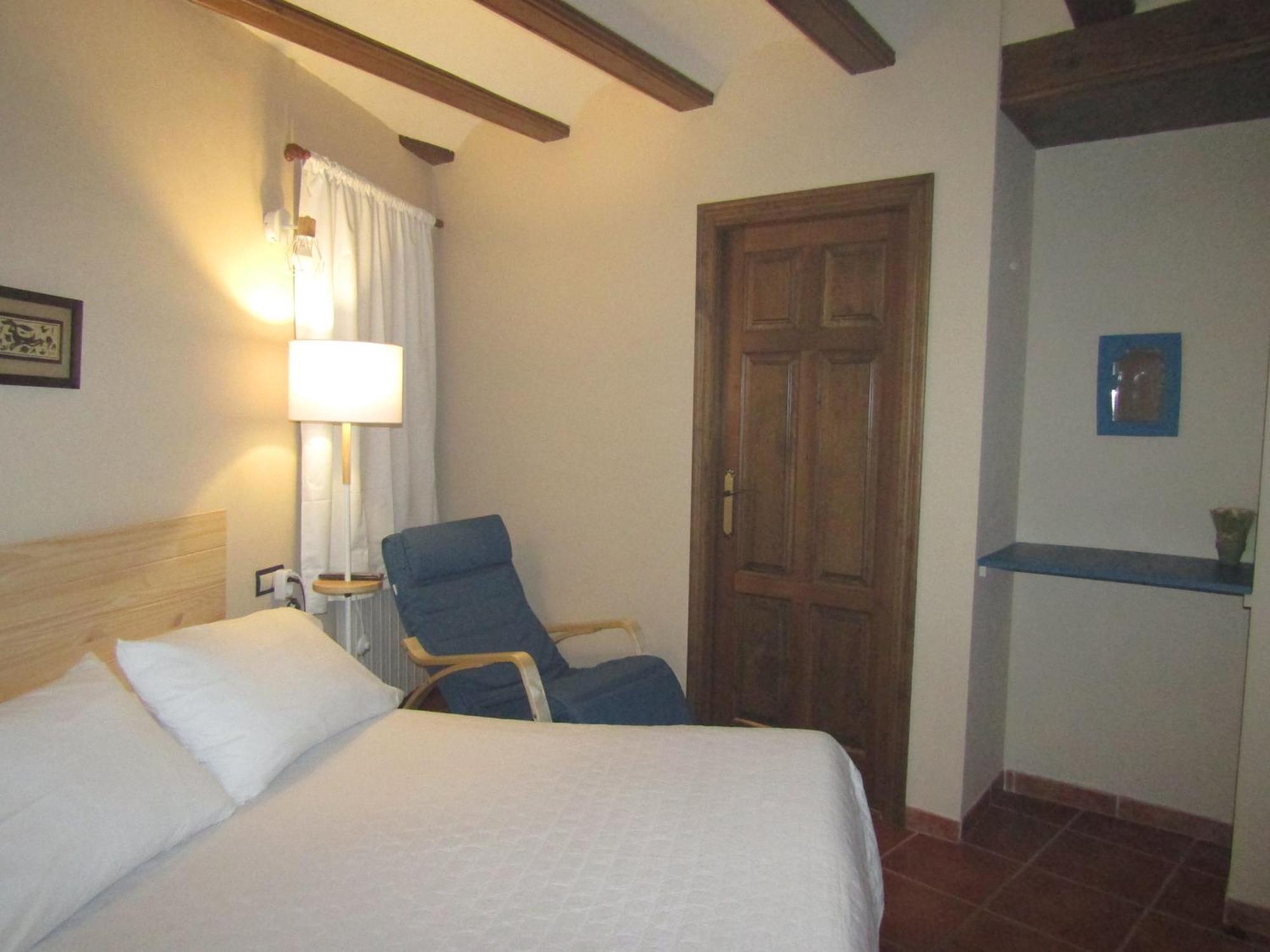 Hostal Paquita Allepuz Εξωτερικό φωτογραφία